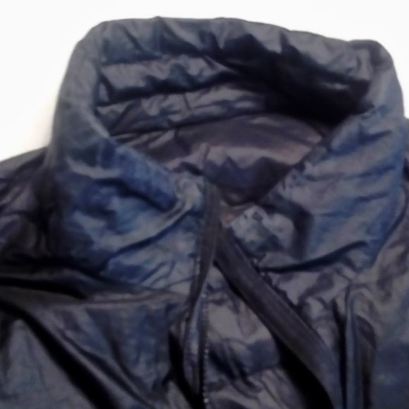 Patagonia Quilted logo-patch down jacket Size XL 09/24 - Picture 9 of 16